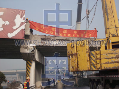 �����и�